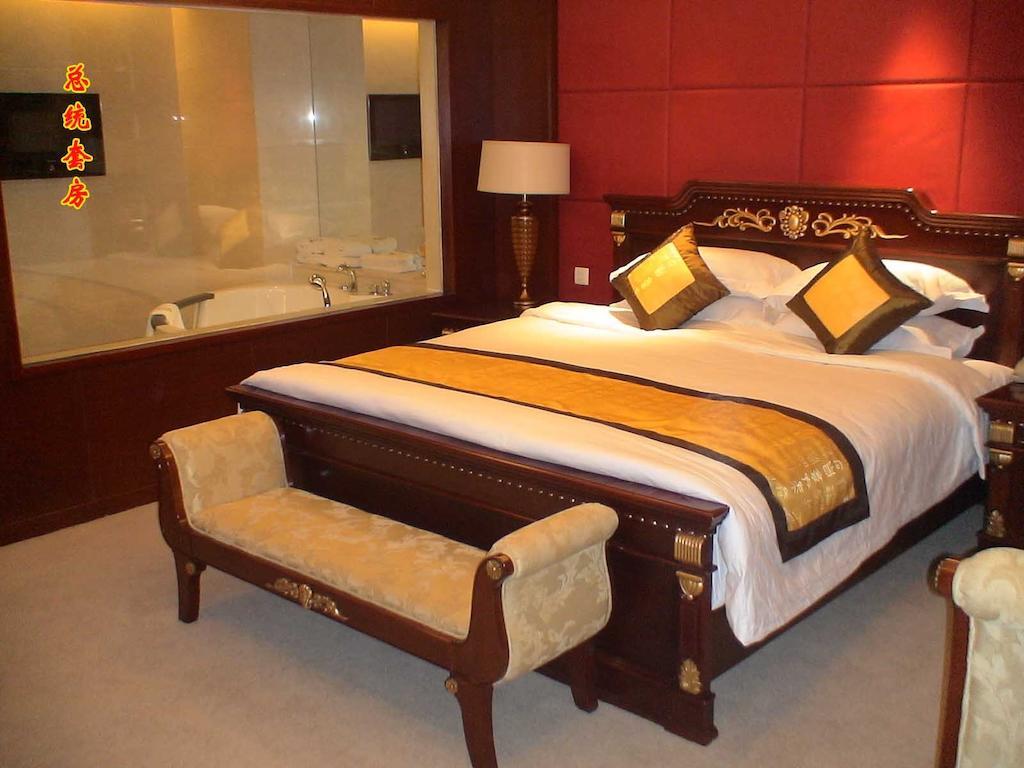 Tai'An Lijing Plaza Hotel Экстерьер фото