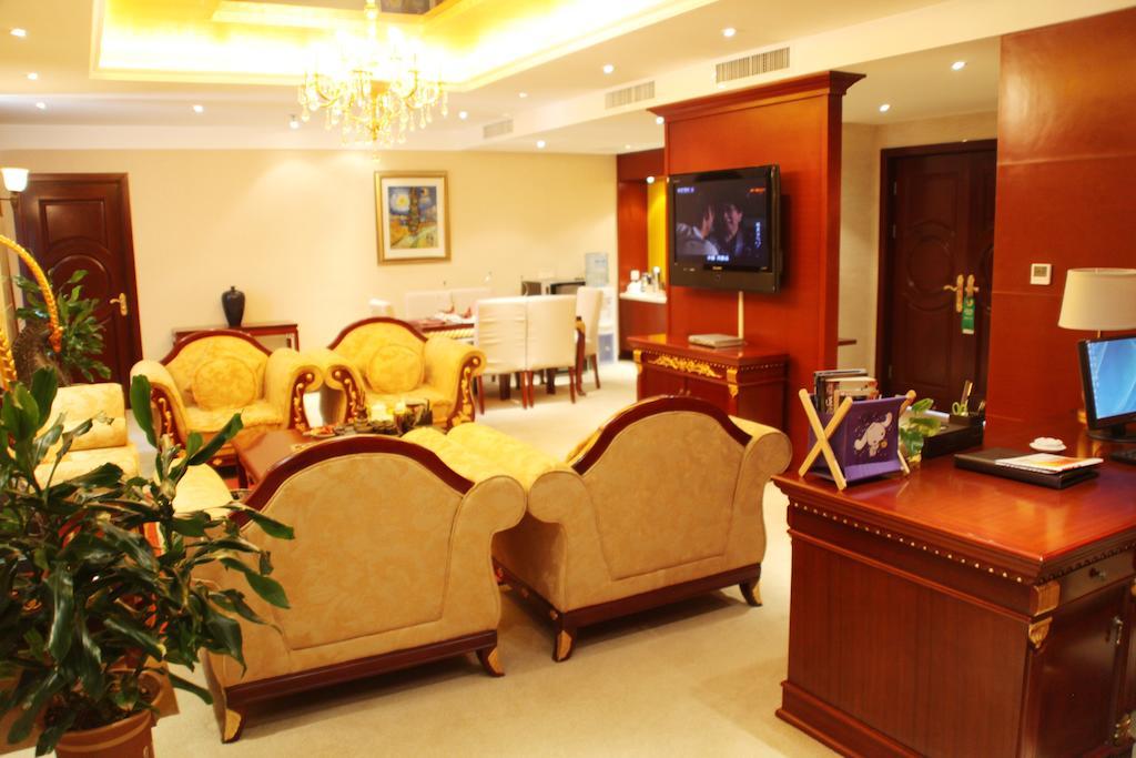 Tai'An Lijing Plaza Hotel Экстерьер фото